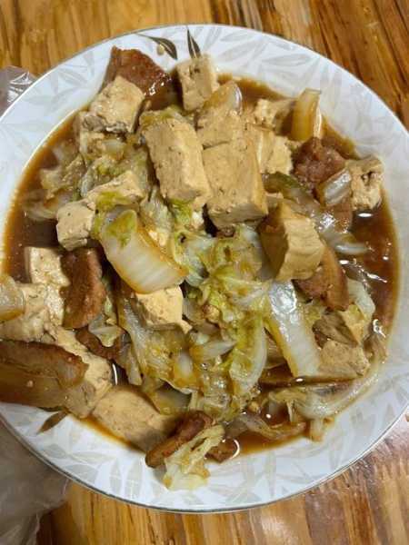 白菜炖豆腐怎么做视频：白菜炖豆腐怎么做视频教程